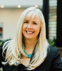 Julia Free's Instagram, Twitter & Facebook