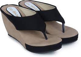 View the latest selection of women's shoes, dress shoes, sandals, career shoes, casual shoes, boots and more. Multicolor Synthetic Heels Sandal For Women Do Bhai 3026418