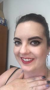 Indian buffet and no lip color retouching