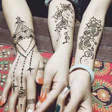 Its me gian at nag babalik ako sa bagong video na diy temp. Buy Xmasir 12 Large Sheets Henna Tattoo Stencil Kit For Hand Forearm Body Paint Indian Arabian Temporary Tattoo Templates For Women Girls S9 Online In Indonesia B08fhwqgc6