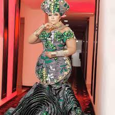 Actress, Abimbola Afolayan Wows Her Fans With Her Style Of Fashion in These  New Photos #nollywood #abimbolaafolayan #fashion #fashionnews #asoebibella  #ntoma #thechefchi #starboy #gossipmillnaija #entertainment #globalbogas  #nairamarley #zlatanibile ...