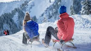 Im sommer wird dort gerne zu einer leichten wanderung oder radtour aufgebrochen. Rodeln Am Tegernsee Die Schonsten Rodelstrecken