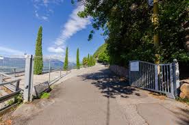 Highly recommended if stop at bozen. Oswaldpromenade Bei Bozen Sudtirol Fur Alle Detailliert Beschriebene Wandervorschlage Illustriert Mit Landkarte Und Bildmaterial