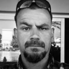 Neil Brooks (@xibxang)