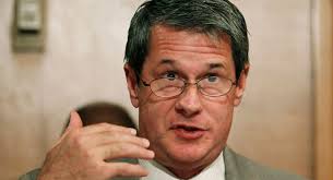 Vitter coasts to win in La.