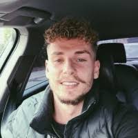 David Weinhardt's Instagram, Twitter & Facebook