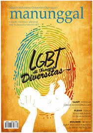 (i) media dan teknik menggunakan gabungan lukisan dan montaj. Mamajalah Manunggal Edisi Xx November Tahun Xiv 2015jalah Manunggal Edisi Xx November 2015 By Lpm Manunggal Issuu