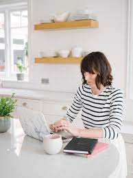 How To Get A Job In Interior Design Without A Formal Eduction Interior Design Jobs Interior Design Career Interior Design Dubai