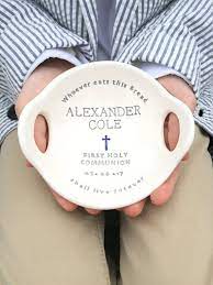 Free shipping on orders over $25 shipped by amazon. 30 First Communion Gifts First Holy Communion Gifts For Boys And Girls