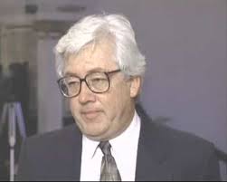 Piden investigar al exfiscal Luis Camilo Osorio por parapolítica