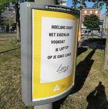 We live in a society, where the freethinking, open minded people are called crazy and the ignorant close minded people are normal. Hilarisch Deze Loesje Leuzen Moet Je Zien Indebuurt Arnhem