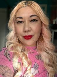 I Tried Gwen Stefani's High Performance Red Lipstick, and I'm Now Convinced  I Don't Need To Wear Anything Else