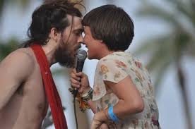 Jade Castrinos And Alex Ebert Edward Sharpe And The Magnetic Zeros Buena Musica Musica Tumblr