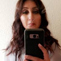 1100+ "Móna" profiles