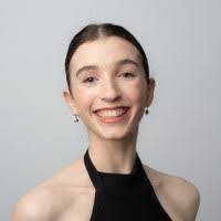 Heidi Stubbs's Instagram, Twitter & Facebook