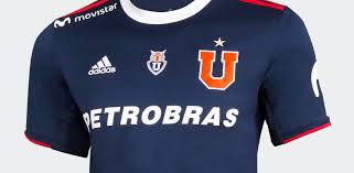 Somos una comunidad unida en la idea compartida de buscar la libertad y la excelencia en la enseñanza y el pensamiento. Camisetas Adidas De U De Chile 2019 Todo Sobre Camisetas