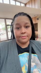 Dana Usher's Instagram, Twitter & Facebook