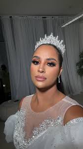 Fashion stylist services in Bali available