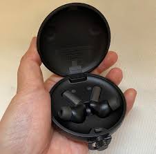 Another word for opposite of meaning of rhymes with sentences with find word forms translate from english translate to english words with friends scrabble crossword / codeword words starting with words ending. Pamu Quiet Offers Bass Powered Sound And Comfortable Noise Cancelling Tech Gadgets Malay Mail