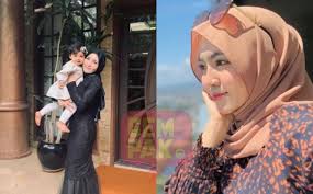 Her birthday, what she did before fame, her family life, fun trivia facts her first instagram post was uploaded on march 25, 2018, and was as photo of her being held by her mother. Inilah Pengasuh Aafiyah Cantiknya Dayah Zubit Dedah Keperibadian Datuk Siti Macam Mana Kita Lihat Di Ig Gempak