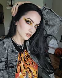 Ricky Blake (Bella Lilith Devign) (@TheTarnieBlake)