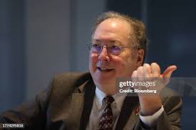 23 Photos & High Res Pictures