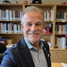 First Annual “Dink and Drink” pickeball to tournament hosted by Caf…