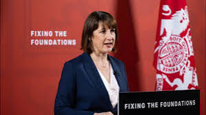 UK Labour government announces thousands of job losses and public sector  pay restraint - World Socialist Web Site