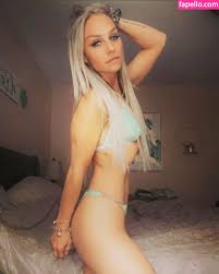 Meeshell719  Meeshell7719  u345515883 Nude Leaked OnlyFans Photo 4 -  Fapello