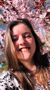 Golden hour holds everything gently ☀️🥰✨