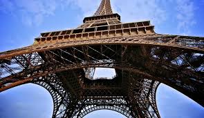 Book your tickets now : La Tour Eiffel 10 Things To See