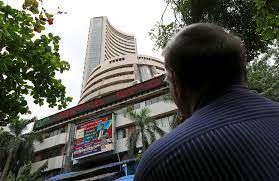 Stock Market Update: Sensex Falls Above 1,730 points, Nifty Below 15,700;  10 Updates