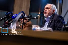 ظریف: باید از موضع خودباوری با جهان تعامل کنیم، نه ضعف و نه تقابل پرهزینه