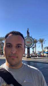 Sorry San Fran, Frank Gallagher needed this 🙊 😂 #shameless #sanfrancisco  #canada #showtime