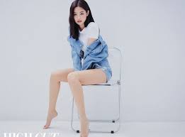 Blackpink's jennie is known for her stunning bod and impeccable style so isn't it time we collected some of her sexiest looks in one place? Jennie Is Happy To Fulfill Her Dreams As Blackpink Member Style Icon