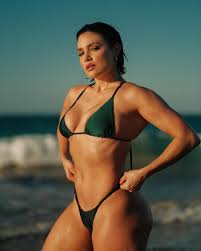 Maria Del Mar Gonzalez - Free pics, galleries & more at Babepedia