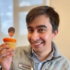 Uri Greenbaum (@GreenbaumUri)