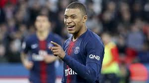 Share the best gifs now >>>. Kylian Mbappe Erzielt Tor Mit Der Hand Und Lasst Sich Feiern Eurosport