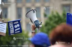 Cresterile salariale din invăţămant la 1 ianuarie 2019 ce. Circa 100 De Sindicalisti Din InvÄƒÅ£Äƒmant ProtesteazÄƒ In FaÅ£a Ministerului Muncii NemulÅ£umiÅ£i De Legea SalarizÄƒrii