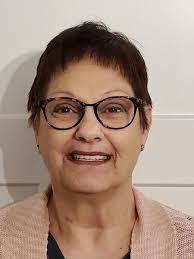 Ina Fuller's Instagram, Twitter & Facebook