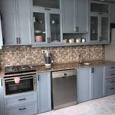 1 küçük rulo 2 yaprak 200 numara zımpara 2,5 kiloluk 2 kutu boya filli boya karadut renk tüpü 2 kutu parlak vernik. Kendin Yap Mutfak Boyama Ile Evlerinizi Yenileyin 2021 Dekorcenneti Com