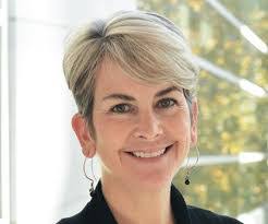 Denise Connelly's Instagram, Twitter & Facebook