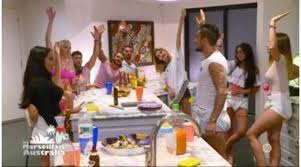Ensemble, ils relèvent le défi de s'imposer en australie et de découvrir un pays aussi magnifique que surprenant ! Les Marseillais Australia Episode 46