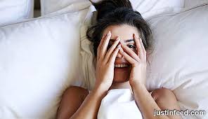 Frauen möchten, dass mann sich zeit für sie nimmt. Was Frauen Im Bett Wollen Schamen Sich Aber Zu Fragen De Justinfeed Com