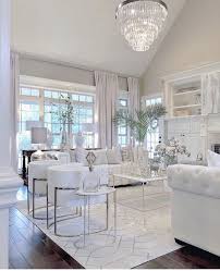 Glam Living Room Decor Stunning All White Glam Living Room Decor With White Tufted Sofas Glam Glamdecor Luxury Luxur Glam Living Room Decor Glam Living Room
