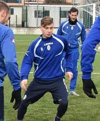 €60.00m* feb 7, 1997 in cagliari, italy. Como Barella In Campo Subito Como Calcio Como