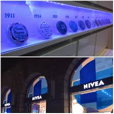 Wir fuhren mit dem 100 er bus zur friedrichstraße. Time To Relax Nivea Haus Berlin Eat Blog Love