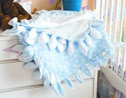 Fleece is a wonderful material to make baby blankets out of. 22 Rick Rack On Flannel Blankets Ideas Fleece Projects Sewing Fleece Sewing Projects