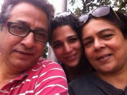 Reema Lagoo S Ex Husband Vivek Talks We Thought It S Acidity She Started Snoring And Suddenly It Was All Over Mrunmayee lagoo is an indian film actress, mrunmayee is the daughter of reema lagoo.