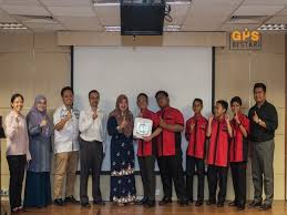 سكوله منڠه ساءين س موزففر شه; Konsep Tong Kompos Pasukan Sm Sains Muzaffar Shah Pukau Juri Tak Sangka Mereka Sangat Bijak Melaka Gps Bestari